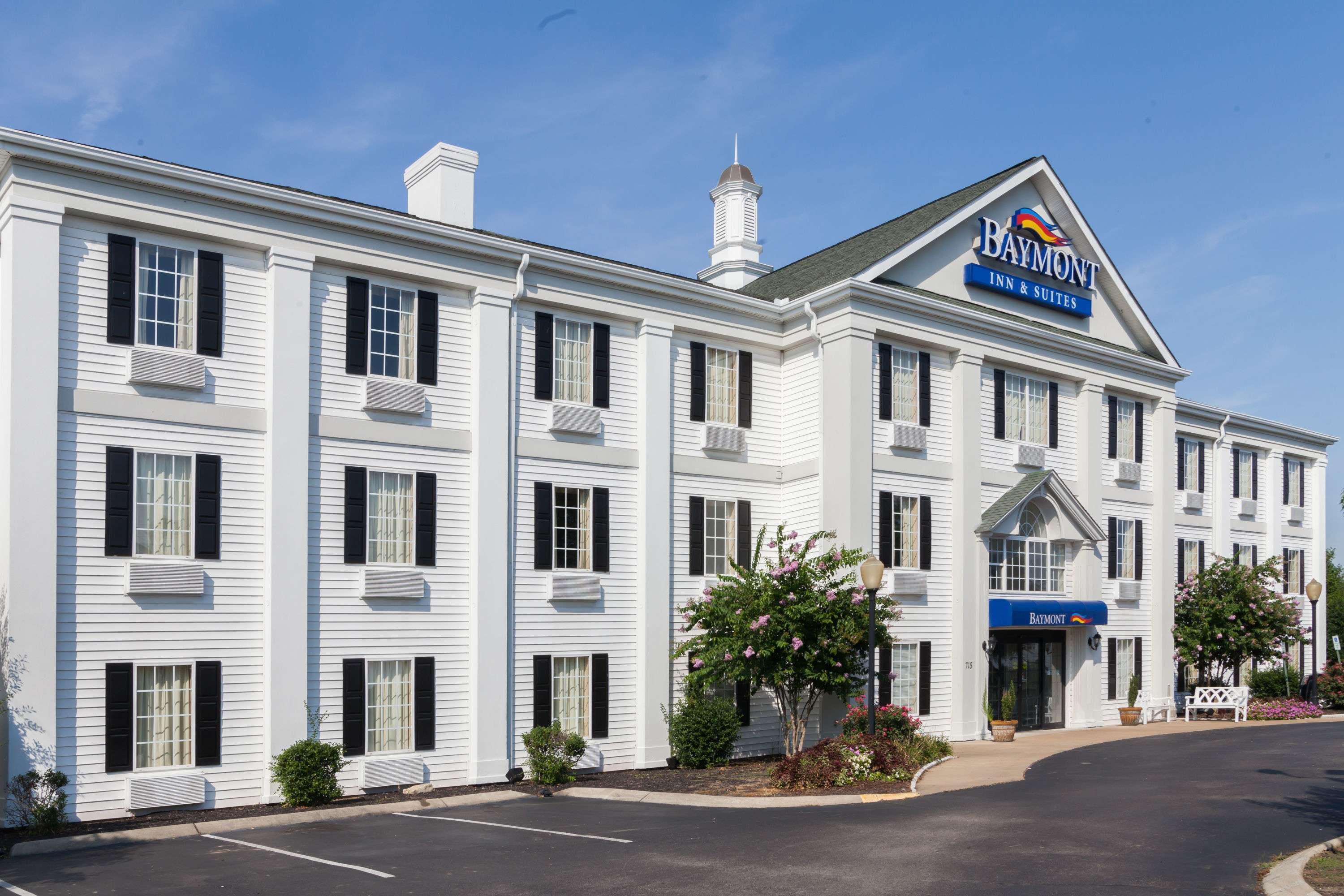 Hotel Baymont By Wyndham Columbia Maury Exterior foto